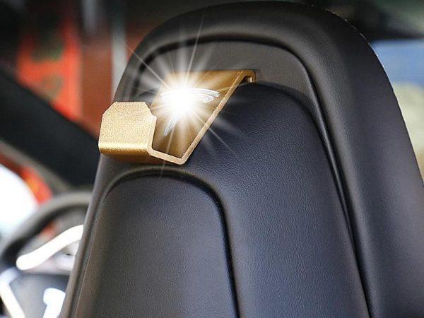 tesla model s x ruecksitz kopfstuetze aufhaenger buegel haken halter